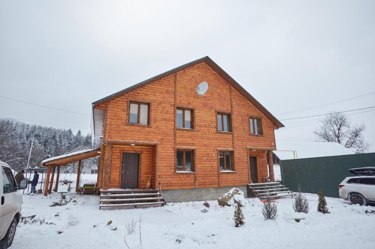 Villa Na Uzlissi Мигово Екстериор снимка