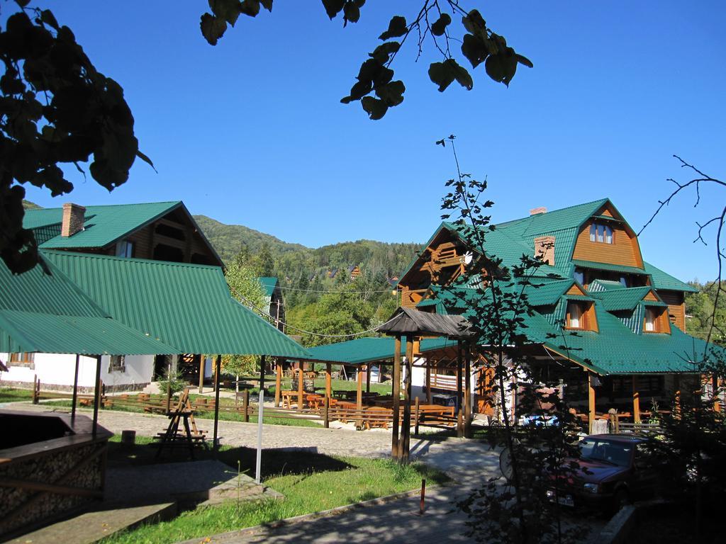 Villa Na Uzlissi Мигово Екстериор снимка
